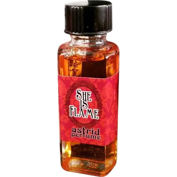Astrid Perfume She Is Flame parfüm şişesi