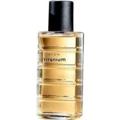 Avon Titanium Flame parfüm şişesi