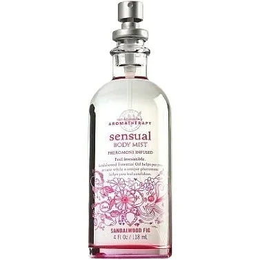 Bath & Body Works Sandalwood Fig parfüm şişesi