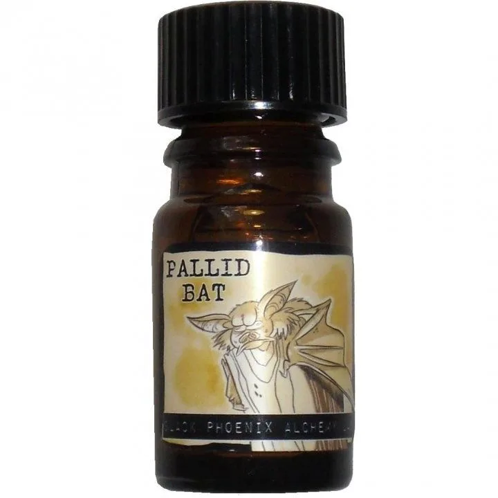 Black Phoenix Alchemy Lab Pallid Bat parfüm şişesi
