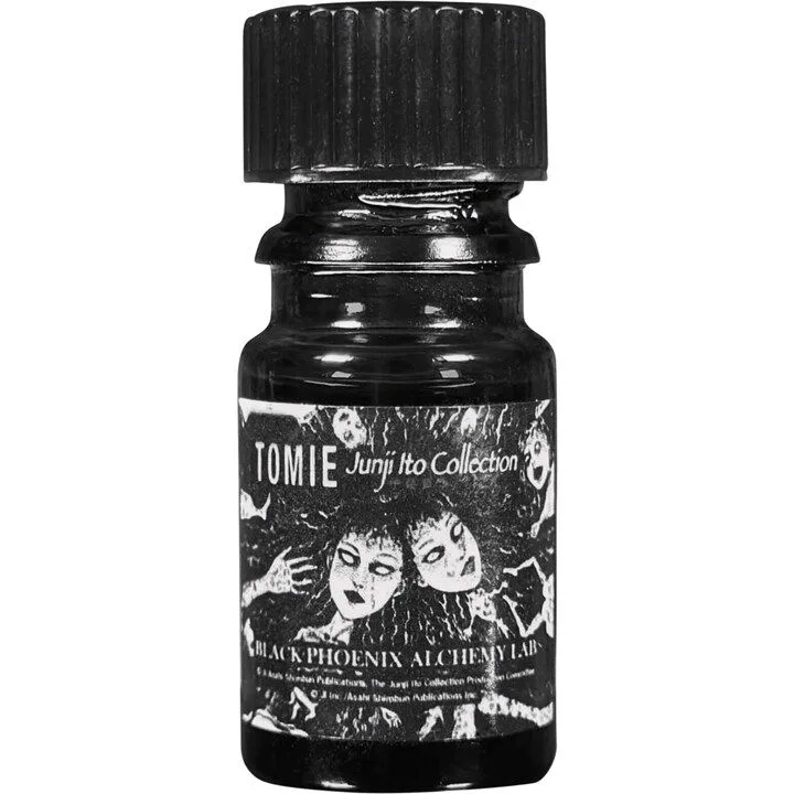 Black Phoenix Alchemy Lab Tomie parfüm şişesi