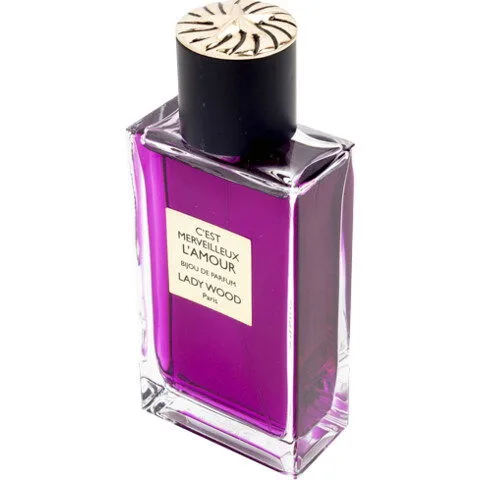 C'est Merveilleux l'Amour Mademoiselle Wood Eau de Parfum
