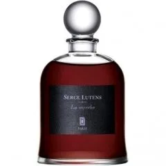 Serge Lutens La Myrrhe parfüm şişesi