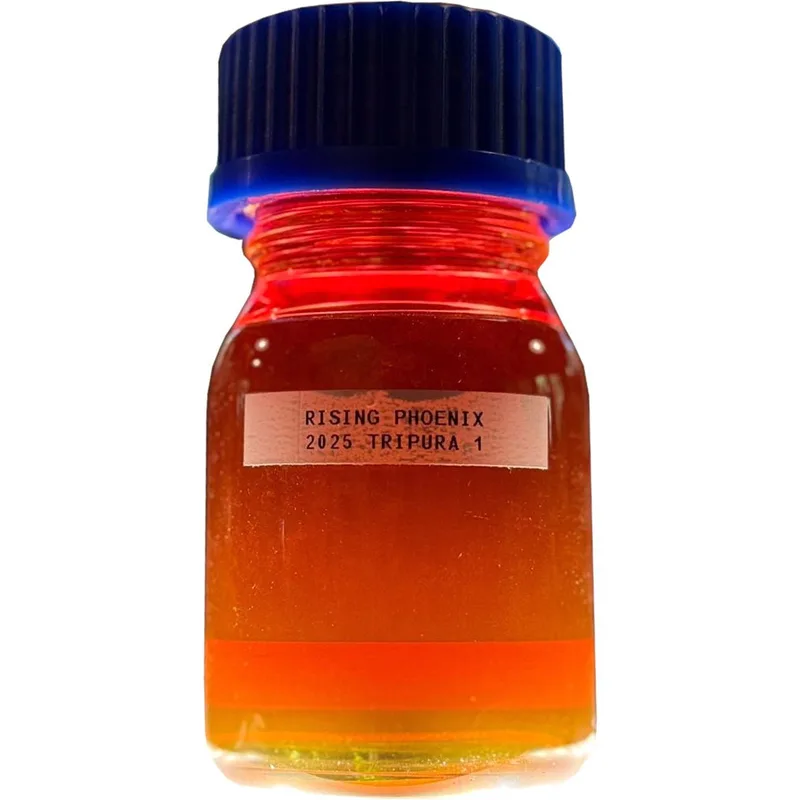 The Rising Phoenix Perfumery Tripuri 1 parfüm şişesi